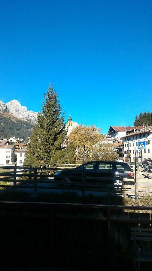 Balcone Sulle Dolomiti 2 Apartment Dosoledo Bagian luar foto